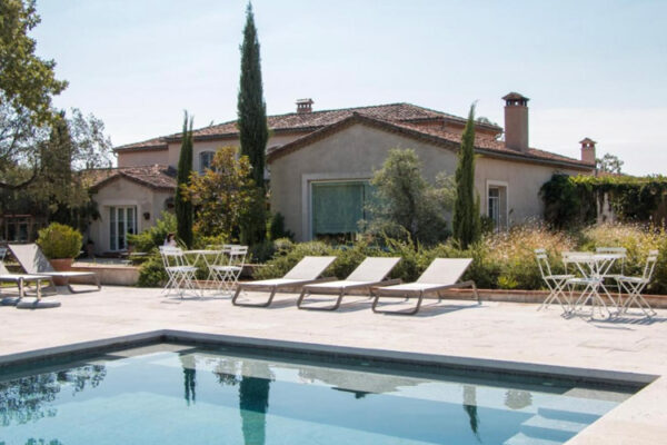 casa los tomillares accommodation hunting gredos ibex